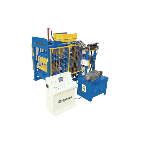 QT4-15 全自动液压制块机